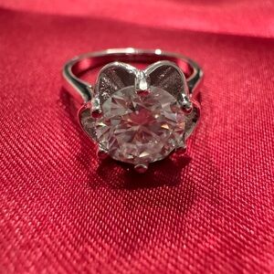 Women’s Moissanite 2.0 ct Color D Size 6 White Gold Plated Ring